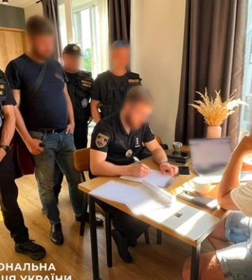 Викрито схему ухилення від мобілізації в Києві: ексчиновник обіцяв "вирішити питання" у ТЦК за понад $20 тис.. ФОТОрепортаж