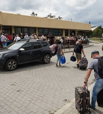 Еврокомиссар раскритиковал ограничения ЕС в отношении украинских мужчин