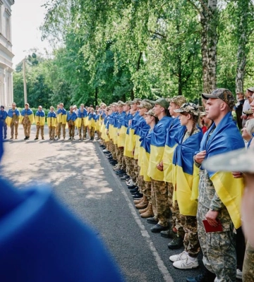 Майже 80 відмінників захисту України відзначили на Черкащині (ФОТО)