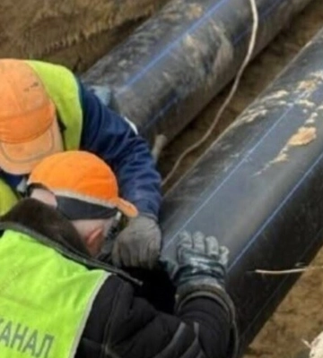 На вул. Володимира Великого замінюватимуть аварійну ділянку водопроводу: працюватиме водовоз