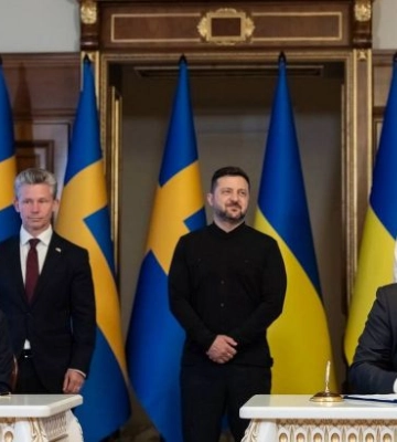 Україна та Швеція підписали історичну угоду про літаки Gripen