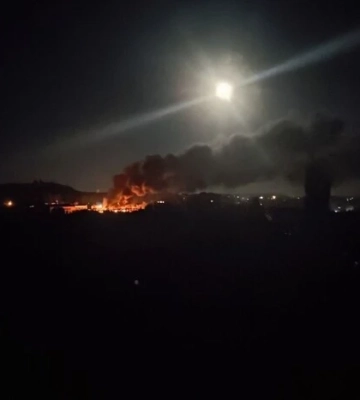 В оккупированном Донецке прогремели взрывы: вспыхнул пожар