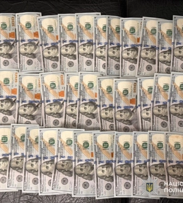 Намагалася вивезти дорослого сина за кордон за фіктивними документами - підозрюється жителька Тернополя