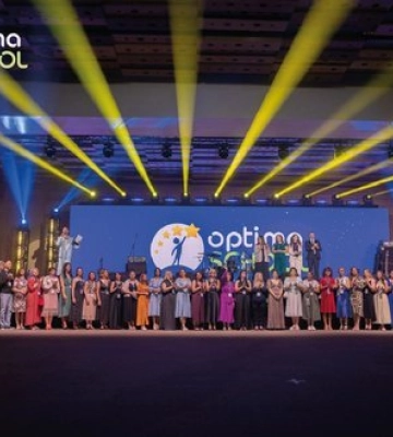 Масштабний випускний "Оптіми": 4000 випускників школи й коледжу