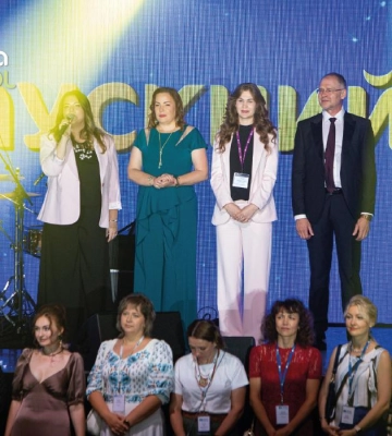 Звездный выпускной "Оптимы" в Киеве: 4000 выпускников школы и колледжа