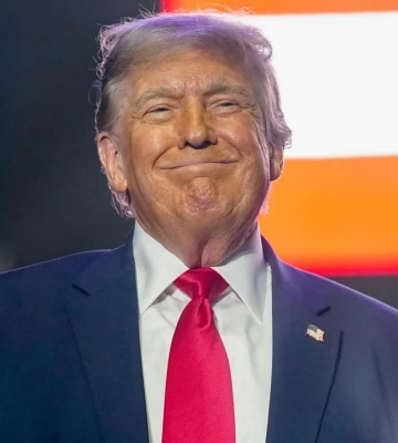 Спочатку Місяць, потім Марс: головні тези промови Трампа в День незалежності США