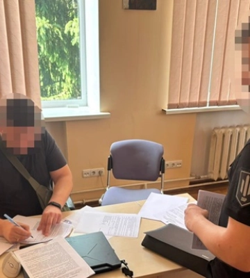 Удаление из реестра за деньги: раскрыта схема помощи уклонистам через ТЦК