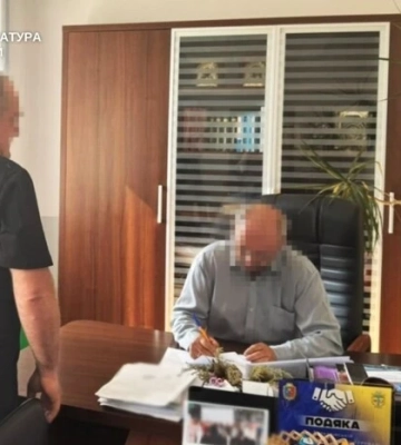 На Хмельниччині у розтраті бюджетних коштів в особливо великих розмірах викрито голову однієї із сільських рад