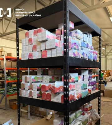 На Львівщині викрили мережу незаконного продажу вейпів на 55 млн грн