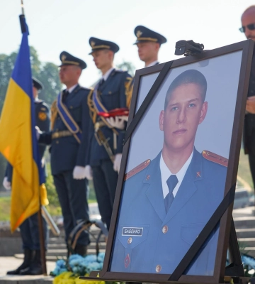 У Харкові проводили в останню путь Героя України Богдана Бабенка