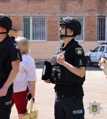 Троє людей травмовано: у Полтаві поліція та СБУ документують наслідки ракетної атаки