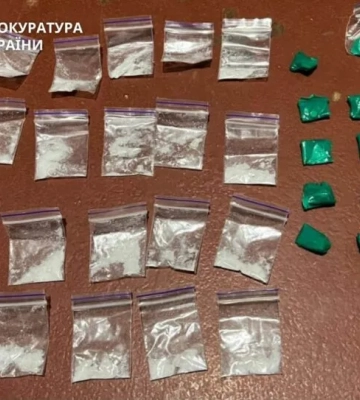 Переплатили за ліки 1,4 млн грн: у Кривому Розі викрили службову недбалість