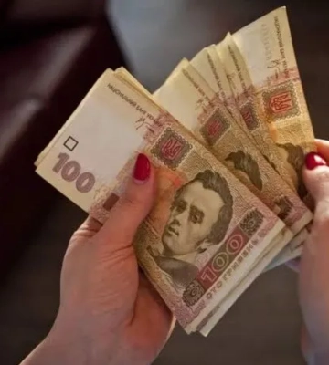 На Вінничині шахрайка переконала жінку віддати понад 42 тисячі гривень