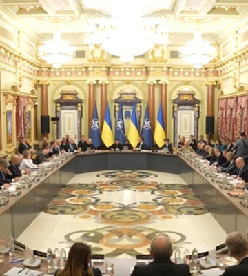 Посол США у НАТО анонсував "суттєві оголошення" для України на саміті в Анкарі