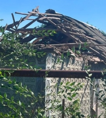 Ворог вдарив по сільгосппідприємству на Дніпропетровщині