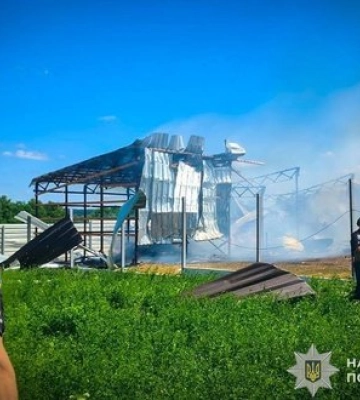 Доба на Сумщині: під ворожим ударом 19 громад, поранені семеро людей. ФОТОрепортаж