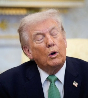 FT: минулого року Дональд Трамп придбав акцій на суму до $1,4 млрд