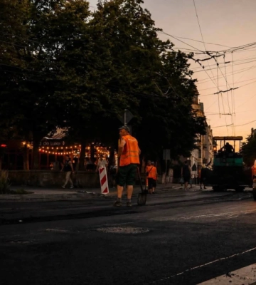 У Чернівцях комунальники відремонтували дорогу на вулиці Університетській