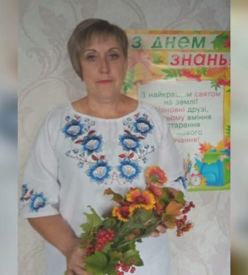 Учительница выскочила из машины, FPV атаковал ее в лесополосе: подробности