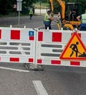 У Львові через ремонт колектора перекрили одну з вулиць