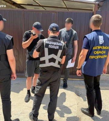 Карети швидкої «ремонтували» на папері: в Запоріжжі викрили схему експосадовця лікарні та підприємиці