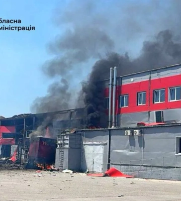 Ворог вгатив по терміналу "Нової пошти" у Запоріжжі, – ОВА