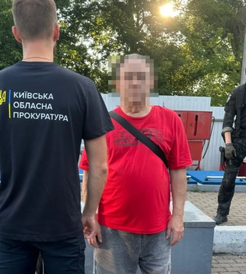 На Київщині чоловіка підозрюють у замовленні вбивства колишньої дружини за 10 000 доларів