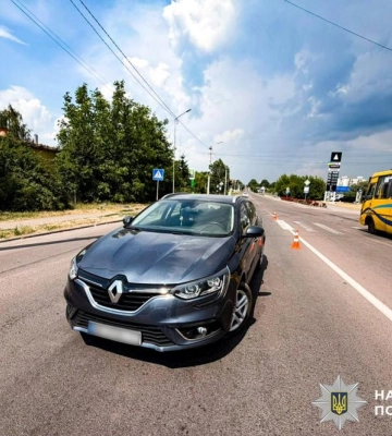 У Дубні водійка на швидкості збила пішохідку