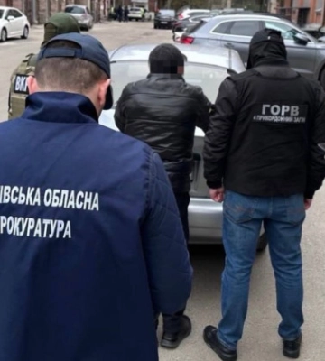 Иностранец предстанет перед судом за продажу фиктивного бронирования в Харькове