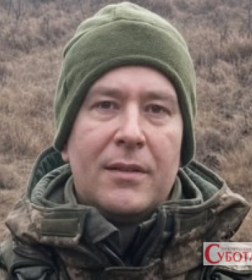 Громада на Житомирщині прощається із захисником Романом Суржком, який вважався зниклим безвісти