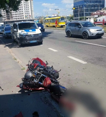 Страшна ДТП у Харкові: загинули двоє людей 