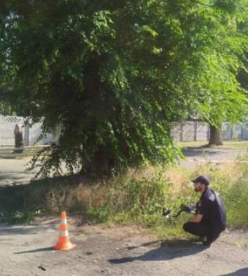 На Дніпропетровщині чоловік кинув гранату в бік групи ТЦК: поранені троє людей
