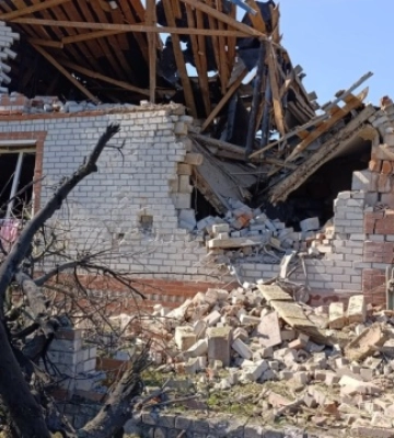 Росіяни вдарили КАБами по Шевченковому на Харківщині - загинув чоловік, є постраждалі