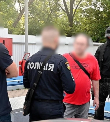 Відомий київський хірург найняв «кілера» для ексдружини, з якою прожив 33 роки