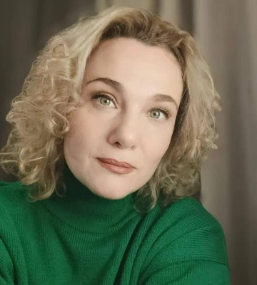 «Мозг отказывается в это верить». Тала Калатай показала дом своей матери, разрушенный во время российского нападения 2 июля