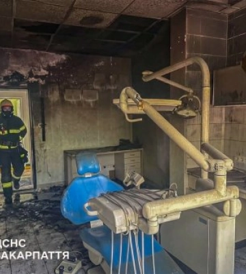 На Берегівщині вогнеборці ліквідували пожежу в стоматологічному кабінеті