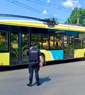 ️У Львові на вулиці Зеленій виявили гранату