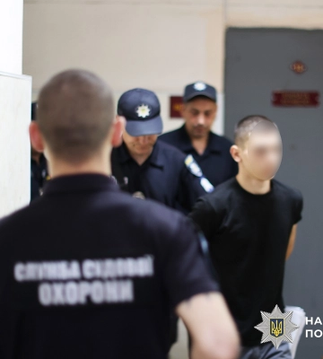 У Миколаєві заґратовано молодика, який вбив подругу та спробував приховати злочин. ФОТО