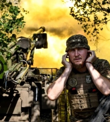 Київ під ударом, оборонний рубіж і лавандовий забіг