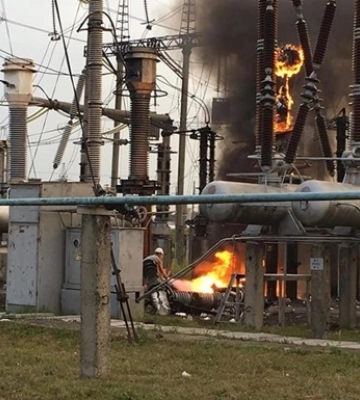 Удари по Криму: спалахнули сім електропідстанцій та сонячна електростанція