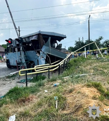 До 10 років загрожує водію маршрутки та регулювальнику після смертельної ДТП з потягом на Рівненщині