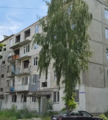На ремонт будинку в Охтирці оголосили тендер