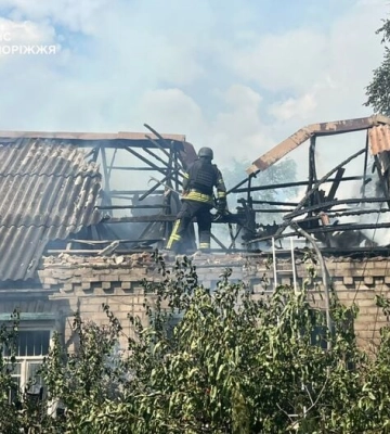 Рашисти атакували дроном комбайн на Запоріжжі — травмовано людину