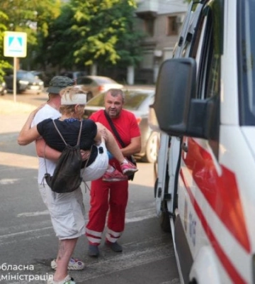 В Запоріжжі через ворожу атаку поранено 21 людину: є загиблі
