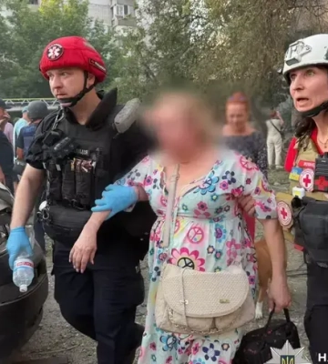 Массированный обстрел Запорожья: есть погибшие, десятки человек получили ранения
