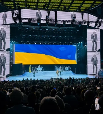 Род Стюарт присвятив пісню українцям на тлі масованих ударів РФ