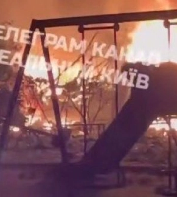 У Києві ракета впала на дитячому майданчику під час нічної атаки РФ. ВIДЕО