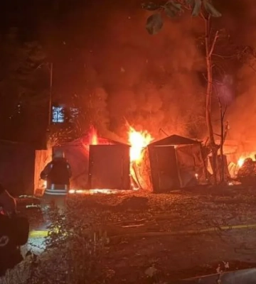 После атаки РФ на Одессу в городе произошли пожары, есть пострадавший. ФОТО