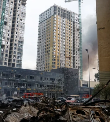 В Киеве изменили движения транспорта из-за ночной атаки