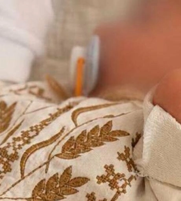 Диво після років очікування: у Львові 46-річна жінка народила первістка